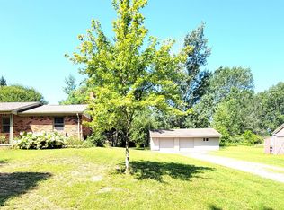 543 Palms Rd, Wales, MI 48027