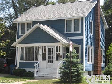 1st image of 1304 Pennoyer Ave