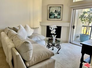 5535 Canoga Ave APT 319, Woodland Hills, CA 91367