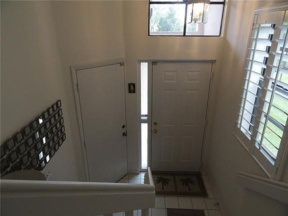 4th image of 5374 Venetia Ct APT D