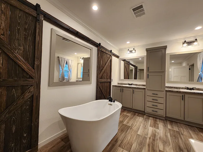180 Christensen Rd — Photo 17