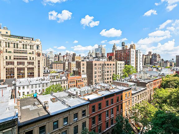 4th image of 140 W 69th St APT 85B