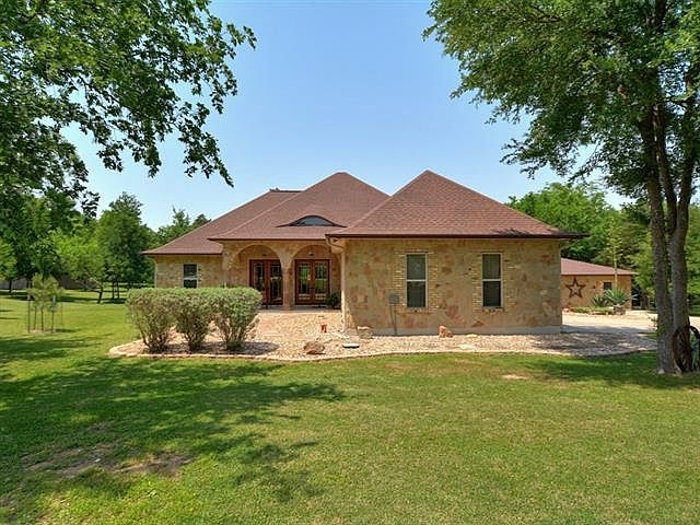 1st image of 146 Pavilion Dr