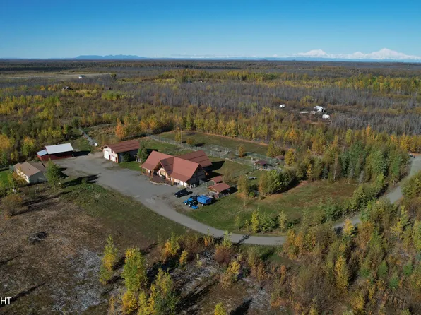 18098 N Hines Rd, Willow, AK 99688