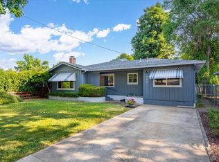 800 Gold St, Redding, CA 96001