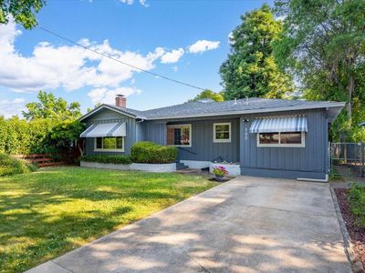 800 Gold St, Redding, CA, 96001