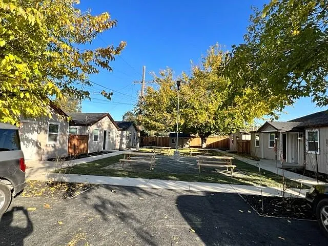 180 Sunrise Dr #1-2-5 photo 1