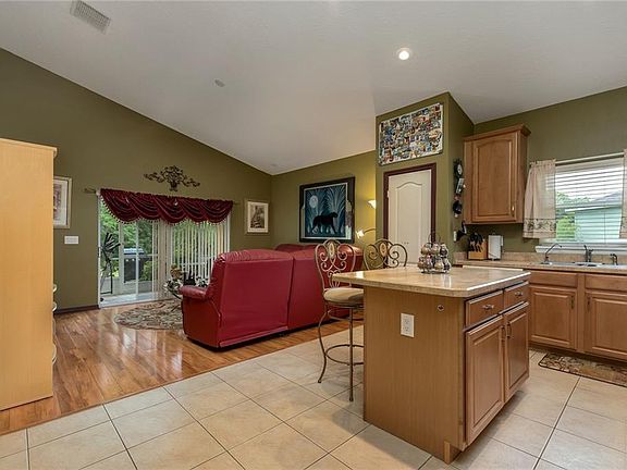 5th image of 103 Casa Marina Pl