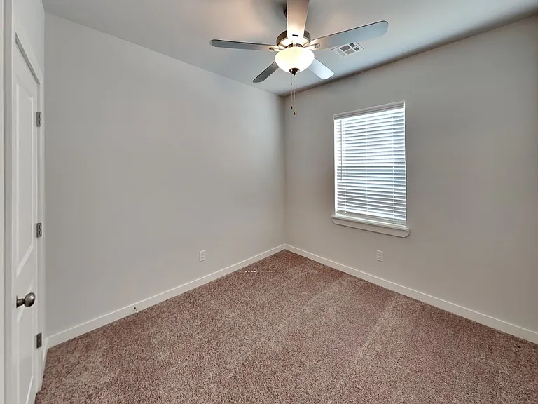 16951 Buck Cir — Photo 15