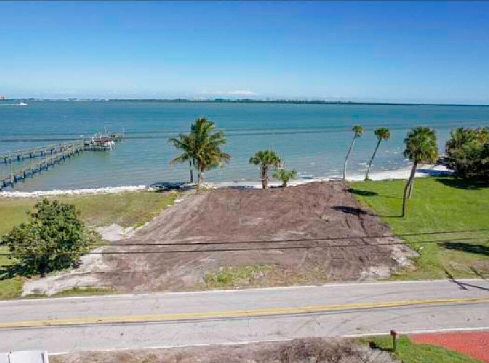 1st image of 1033 S Indian River Drive