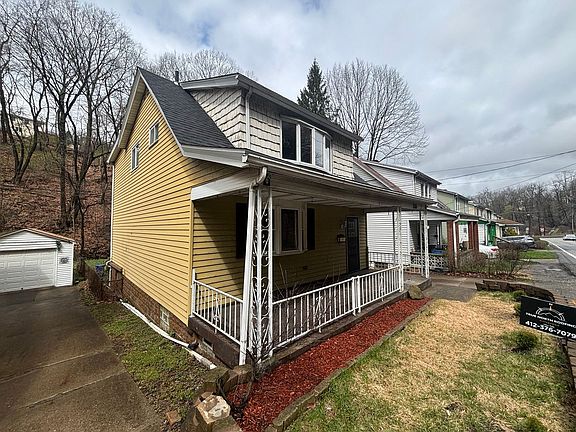 4th image of 210 Provost Rd