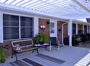 117 Briarwood Ln, Kerrville, TX 78028