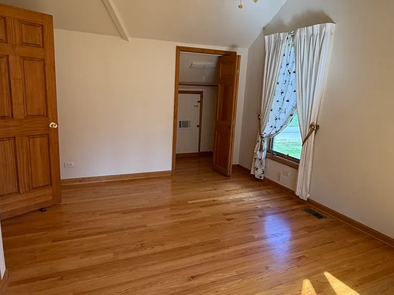 125 Maple Ct #1 — Photo 11