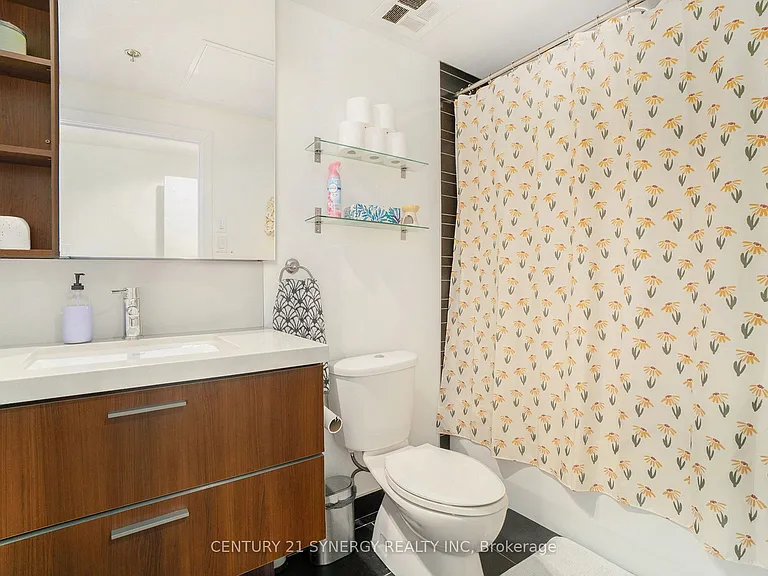 340 McLeod St #633 — Photo 22