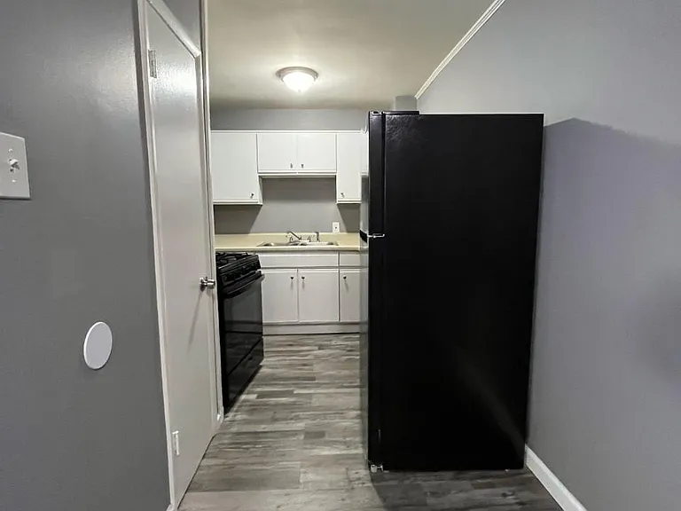 774 Melrose St #2 — Photo 6