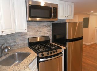 6 Moon St #B16, Boston, MA 02113