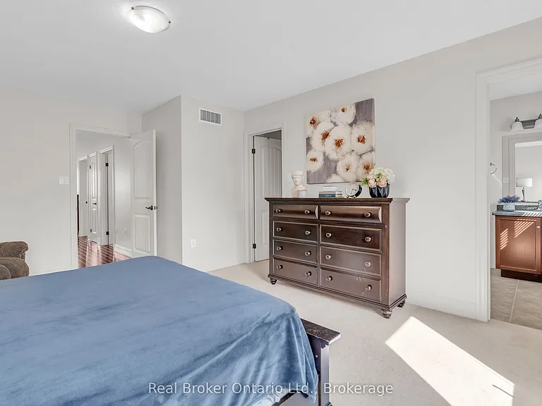41 Samuel Dr — Photo 26