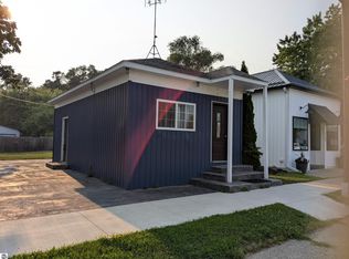 3259 N Woodruff Rd, Weidman, MI 48893