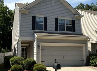302 Highland Pointe Cir E, Dawsonville, GA 30534