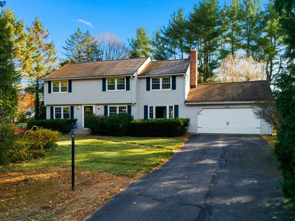 2 North Drive, Simsbury, CT 06070