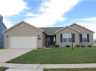 408 Deerpath St, Tolono, IL 61880