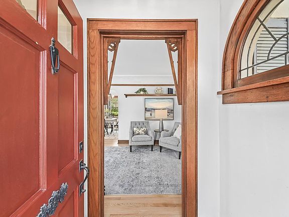 3rd image of 7011 W Garfield AVENUE
