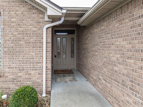 2nd image of 5261 Quincy Dr