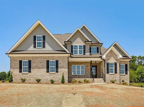 7420 Kingsley Pl, Stokesdale, NC 27357