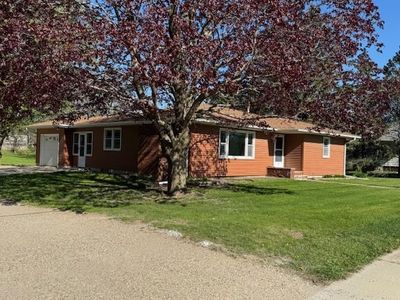 1660 S Broadway Ave, Albert Lea, MN, 56007