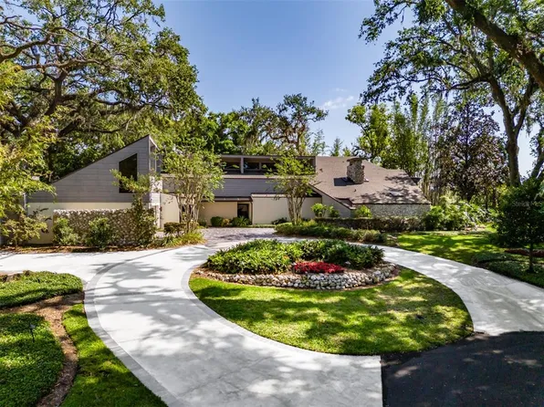 1602 Cottagewood Dr, Brandon, FL 33510