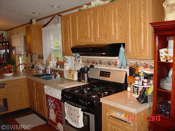 3rd image of 29567 Deep Woods Dr