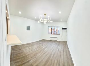 2558 E 2nd St #2F, Brooklyn, NY 11223