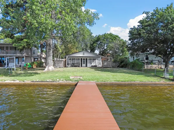 4309 Basswood Ct, Granbury, TX 76049