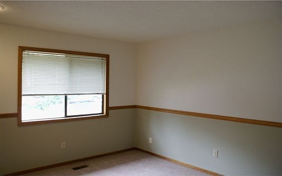 Fresh decorator paint