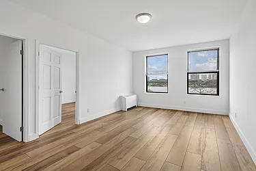 920 Riverside Drive, #69A
