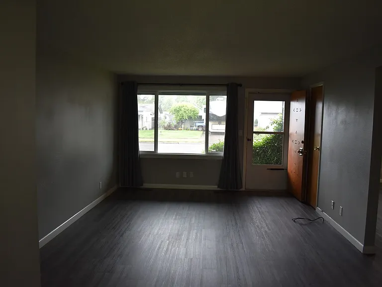 630 & 640 W. Grant St. — Photo 7