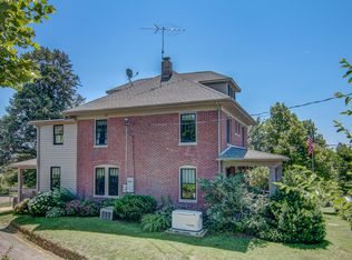 2211 Jefferson Rd, Spring Grove, PA 17362