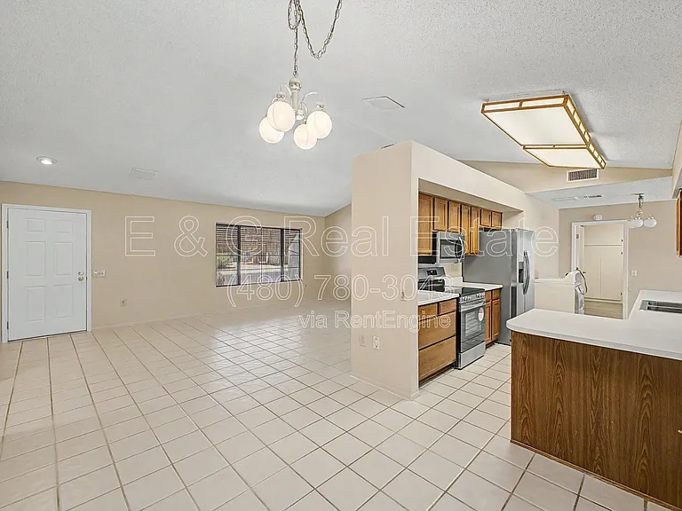 14222 W Yosemite Dr — Photo 5