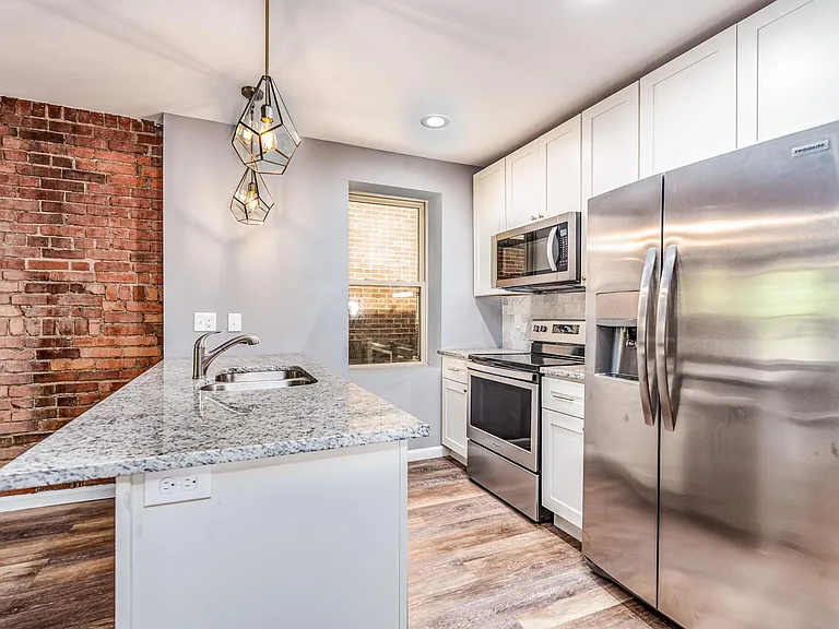 3930 Utah St #2 — Photo 3