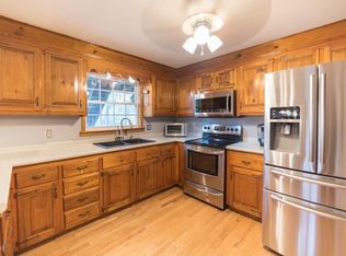 67 Folly Mill Rd, Salisbury, MA 01952