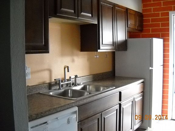 3rd image of 2625 E Turney Ave #3