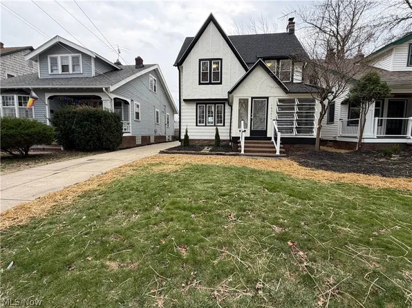 16501 Larchwood Ave, Cleveland, OH 44135