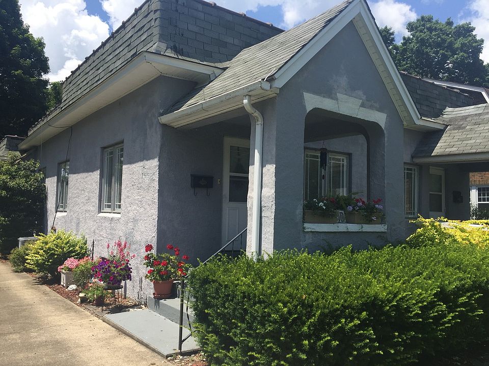 1st image of 1318 Robinson St #1318
