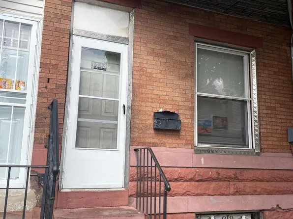 3244 E St, Philadelphia, PA 19134