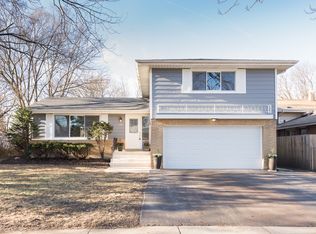 18918 Jonathan Ln, Homewood, IL 60430