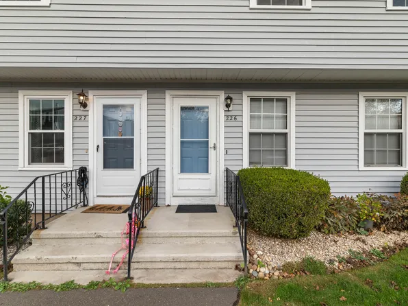 226 Austin Ryer Lane #226, Branford, CT 06405