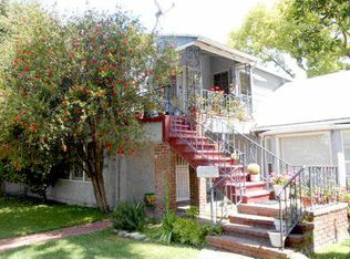 3029 1/2 W Riverside Dr, Burbank, CA 91505