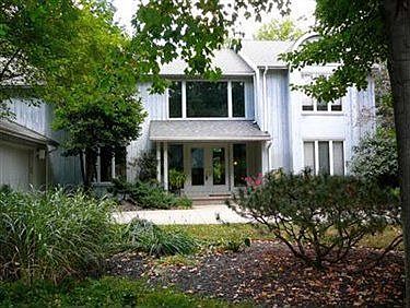 1st image of 265 Jackson Dr