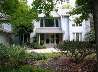 265 Jackson Dr, Orange, OH 44022