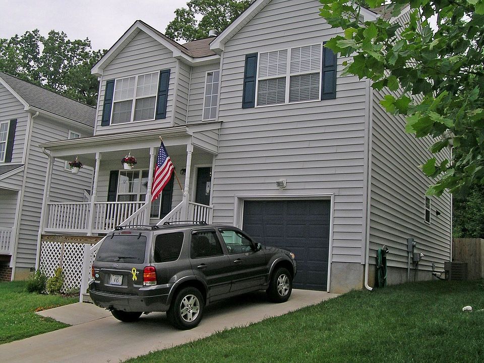 Seasons Trace Williamsburg